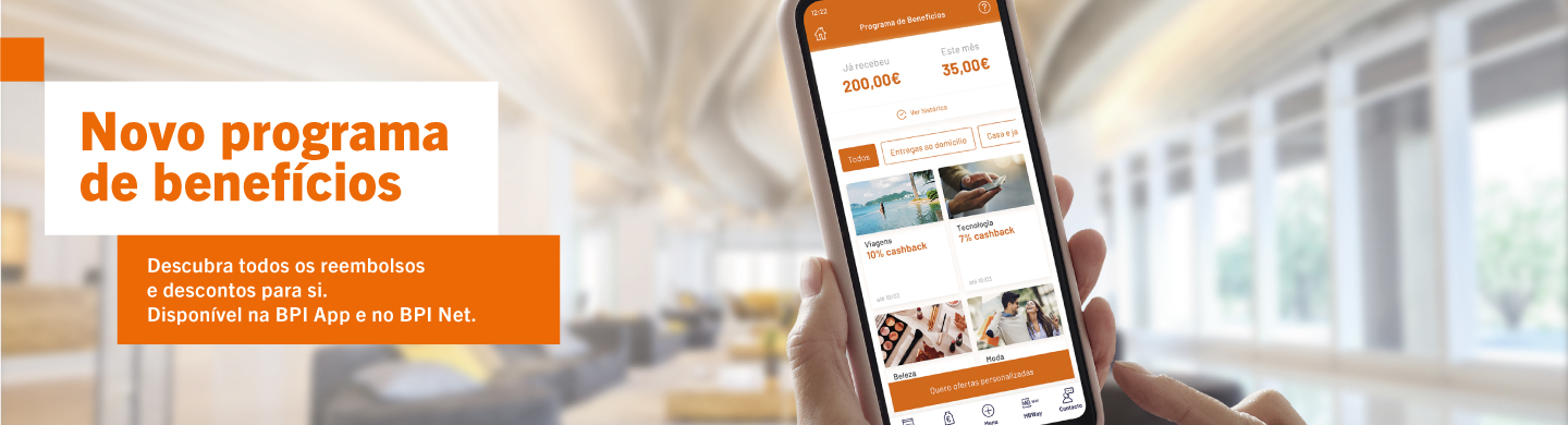 Telemóvel a mostrar o ecrã da BPI App no menu onde podemos ver quanto recebemos com o Programa de Benefícios.