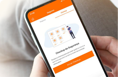 Imagem de alguem a fazer um check up de segurança na App do banco BPI