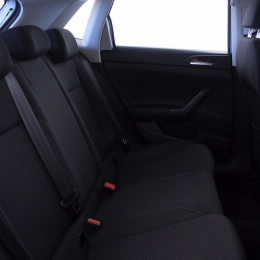 Volkswagen Polo_interior<br>