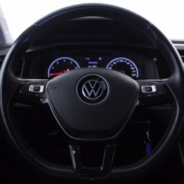 Volkswagen Polo_interior